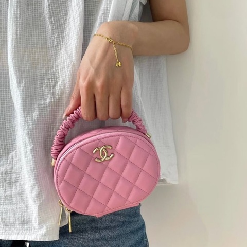 Chanel 22S粉色肥腸手柄化妝包圓餅包 9.5*13*5.5cm 95新 配件塵袋保卡