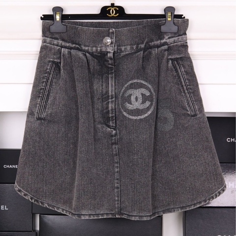 Chanel 23C灰色丹宁字母logo半裙