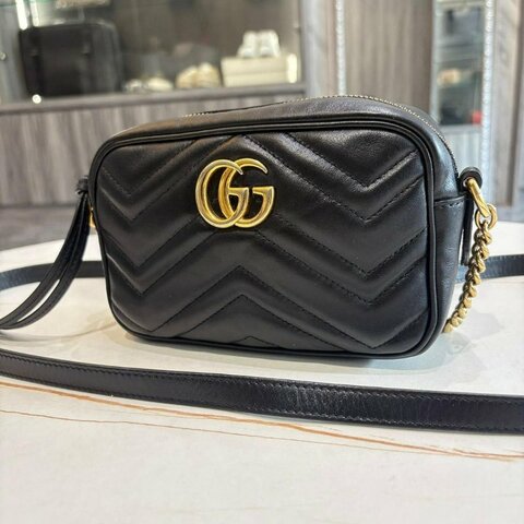 GUCCI GG Marmont mini相機包 18cm