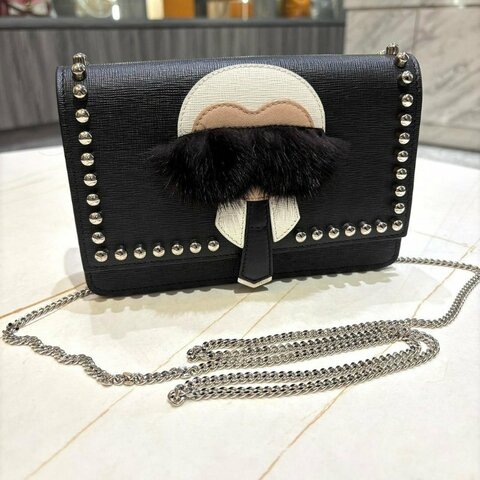 FENDI KARLITO系列鉚釘造型防刮小牛斜背鏈包