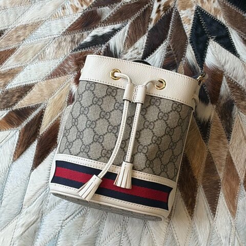 GUCCI 小水桶包 白色