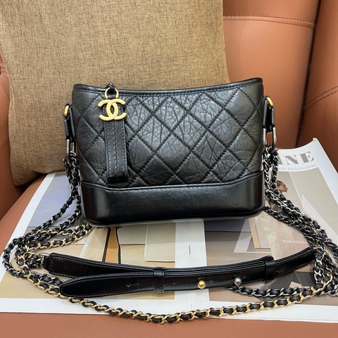 Chanel香奈兒 黑金小號流浪包 單肩包斜挎包 芯片款