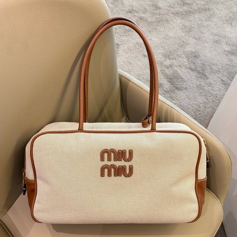 繆繆/Miu Miu 米色帆布拼棕色皮革保齡球包 單肩包 金扣