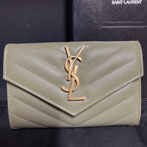 Saint Laurent 聖羅蘭 Envelope Matelassé 🥑酪梨綠 粒面壓紋小牛皮 短夾 錢包