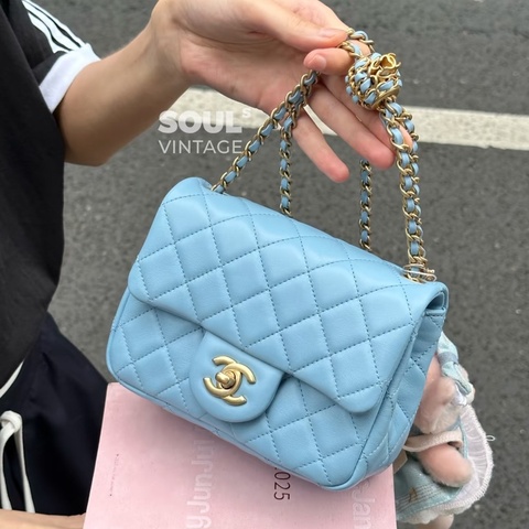 #全新全配🈶購證 #絕版稀有釋出 香奈兒寶寶藍核桃金球方胖子