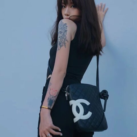 CHANEL 黑白拼色康鵬肩背斜背包 20*25*3 98新配件盒子塵袋保卡