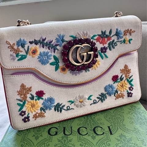 🌼 Gucci Garden 收藏級手工刺繡貓咪寶石包 🌼
