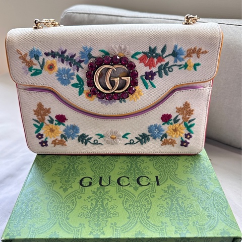 🌼 Gucci Garden 收藏級手工刺繡貓咪寶石包 🌼