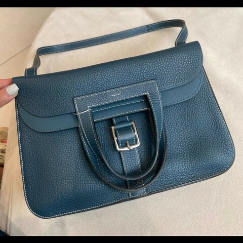 Hermes Halzan 31 
松柏綠銀扣