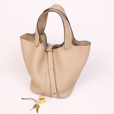 Hermes Z刻 奶茶色picotin锁头菜篮子手提包