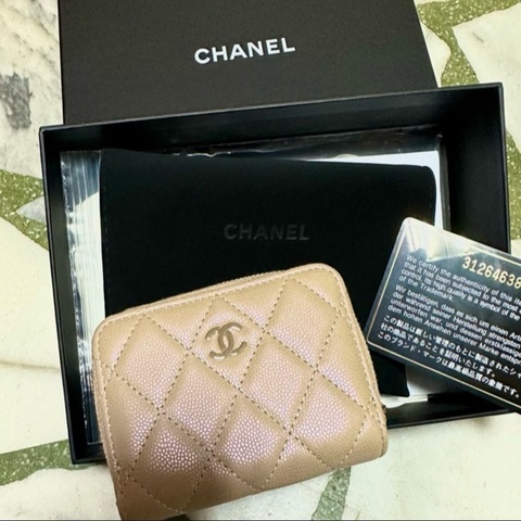 Chanel 經典拉鍊零錢包(奶茶色幻彩/荔枝牛皮）