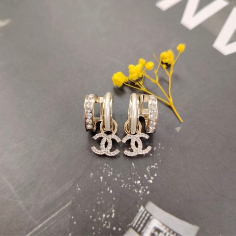 Chanel 雙圈logo 琺瑯 水鑽 圈式耳環