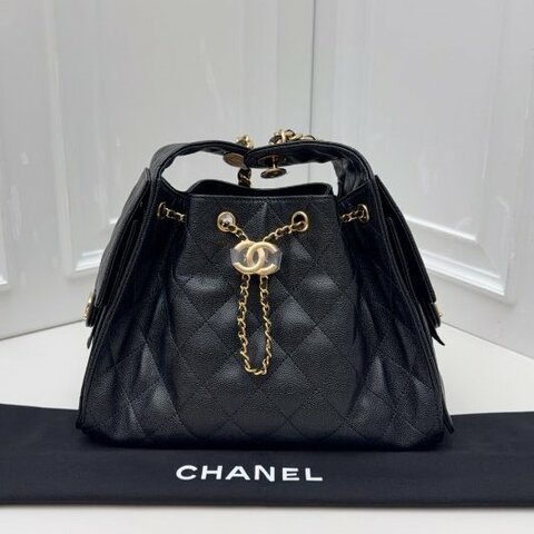 近新品 香奈兒/Chanel 25Bag黑金小號抽繩水桶包 芯片款