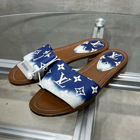 Louis Vuitton/路易威登 LV 藍天白雲 漸變老花 拖鞋  尺碼/UK4 38碼