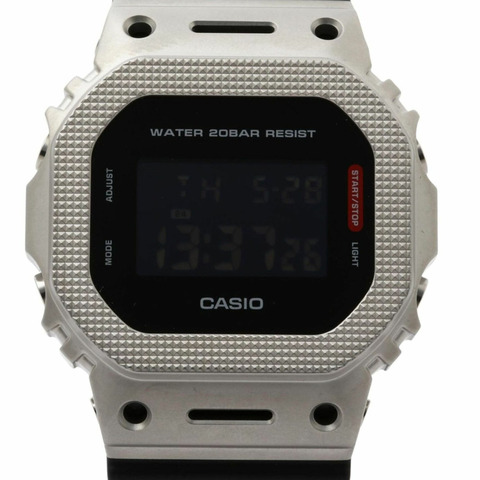 卡西歐 G-SHOCK DIGITAL 5600 系列 GM-5600M-1JF 黑色銀色樹脂/不鏽鋼男士手錶