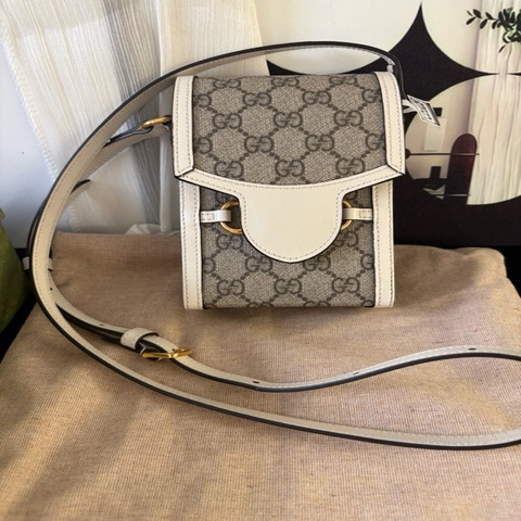 Gucci 古馳 系列：竪版手機包 附件塵袋 尺寸：11*17*4