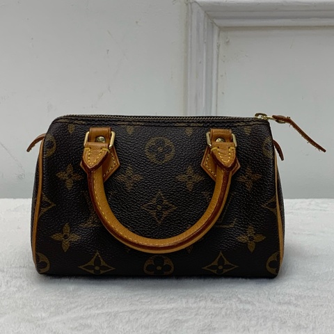 中古LV Nano Speedy