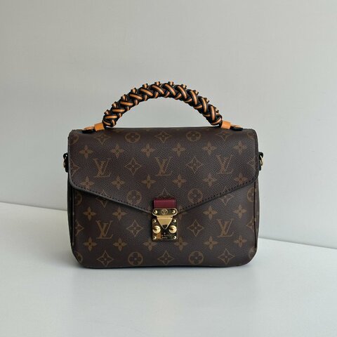 98新🆕 Louis Vuitton 路易威登 Pochette Métis 編織手把