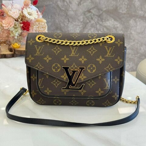LV M45592 Passy 肩背/鏈帶包