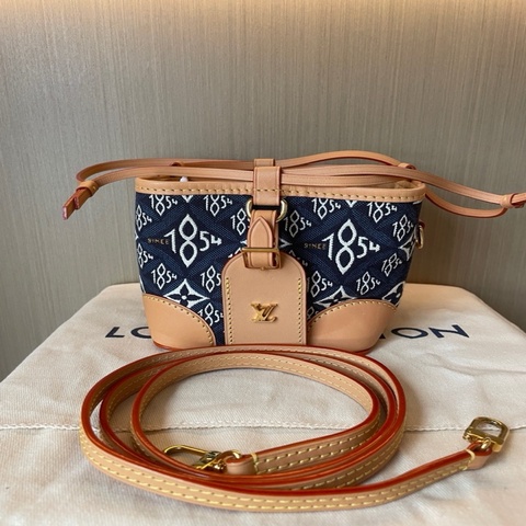 Lv 路易威登 限量絕版 1854系列丹寧燒賣 熱巴同款 99新
