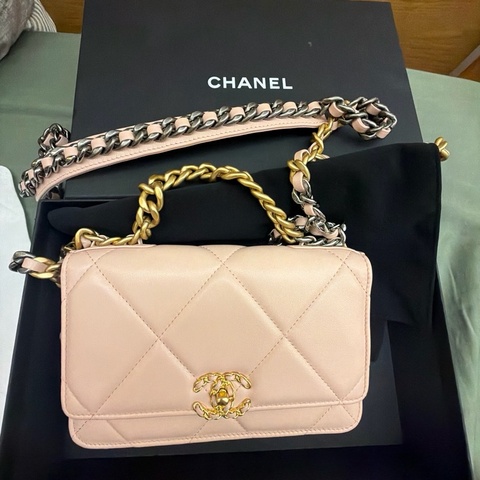 Chanel櫻花粉WOC