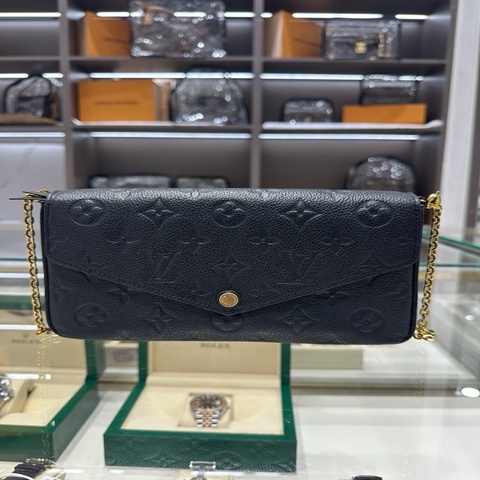 Louis Vuitton 路易威登  三合一黑色壓紋粒 鏈條包 芯片款