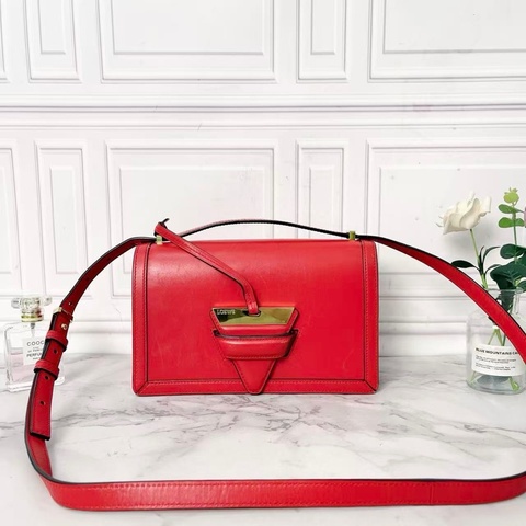 ❤️ LOEWE Barcelona 紅色全皮中號三角斜背包 ❤️