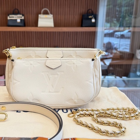 Louis Vuitton 路易威登 奶昔白四合一（芯片款）