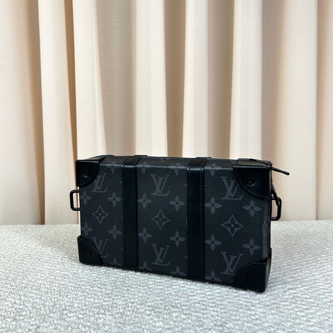 LV路易威登trunk wallet黑武士黑色老花盒子包 98新