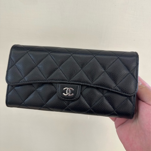 CHANEL 黑荔枝銀雙C釦式長夾