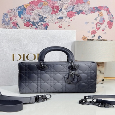 閒置未使用 DIOR 迪奧 漸變灰色羊皮戴妃包  尺寸26*15*4