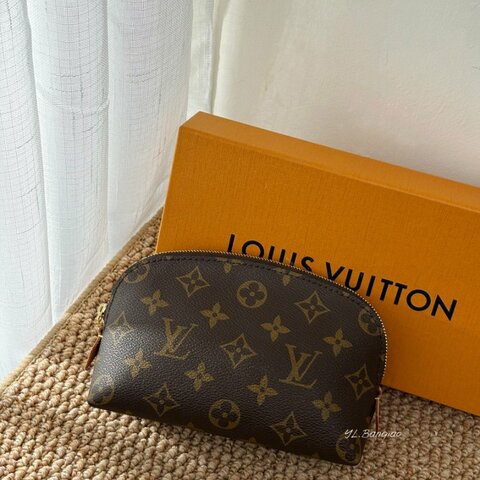 S5592-LV  原花化妝包PM M47515
