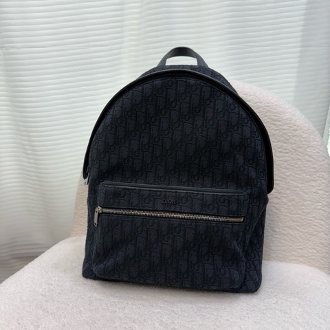 Dior 黑色oblique 緹花布Rider 後背包