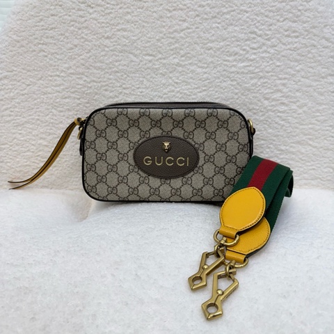 Gucci 原花GG supreme Messenger 虎頭包