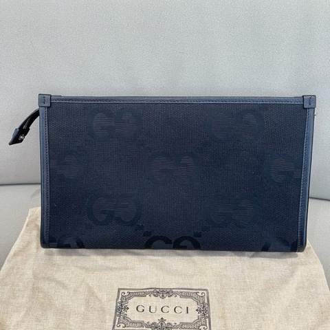 gucci 古馳新款雙G手拿包，尼龍拼接全皮材質，經典百搭，