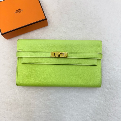 Hermes 萊姆綠山羊皮金釦Kelly 12卡長夾