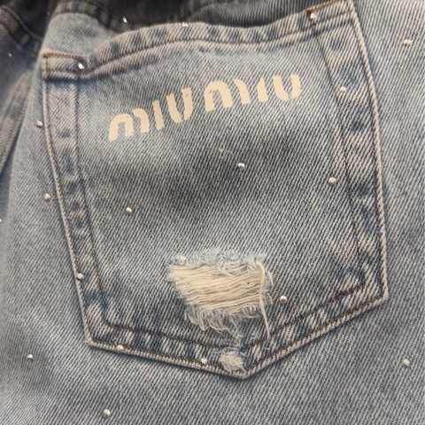 MiuMiu花苞牛仔褲