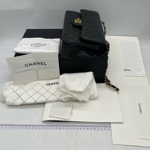 CHANEL CLASSIC FLAP SMALL