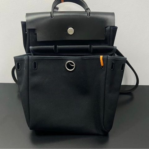 愛馬仕 Hermes 黑銀後背包 Herbag 31 28*33