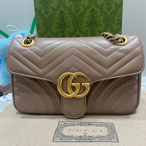 古馳Gucci 馬蒙 26 奶茶色 斜挎包