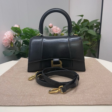 巴黎世家Balenciaga 黑皮單肩包