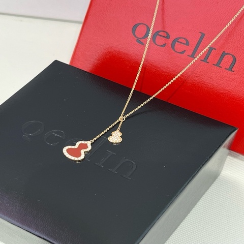 Qeelin/麒麟Wulu系列 18K玫瑰金紅瑪瑙葫蘆項鍊 24年