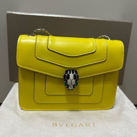 Bvlgari Serpanti Forever 蛇頭扣 銀鏈 斜背包(個性色)