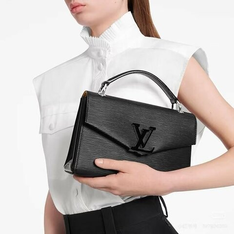 LV 水波紋Grenelle黑色郵差手提斜背包 牛皮 24*16*8 98新配件塵袋 肩帶