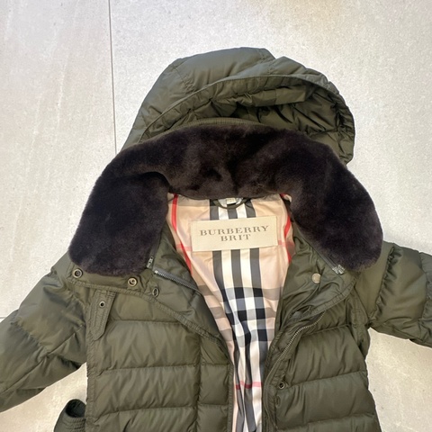 Burberry Brit系列毛領連帽中長款羽絨衣 S號