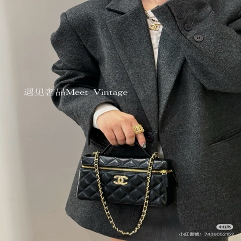 #化妝盒子 帶鏡子 98新 芯片款 🥰Chanel香奈兒25p黑金羊皮愛心金球長盒子