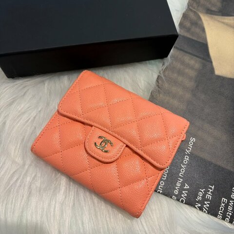 CHANEL 荔枝皮雙C釦式短夾 橘粉