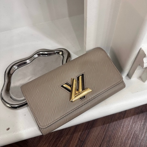 LV M67510 米色水波紋Twist長夾