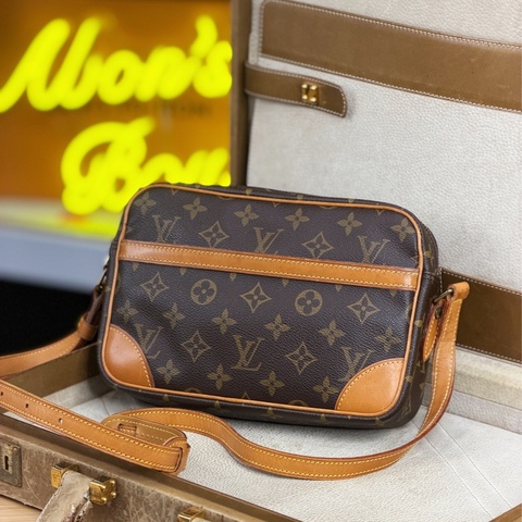 上架中🔑Louis Vuitton 老花單層記者包