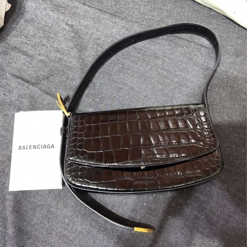 Balenciaga ghost 黑色肩背包